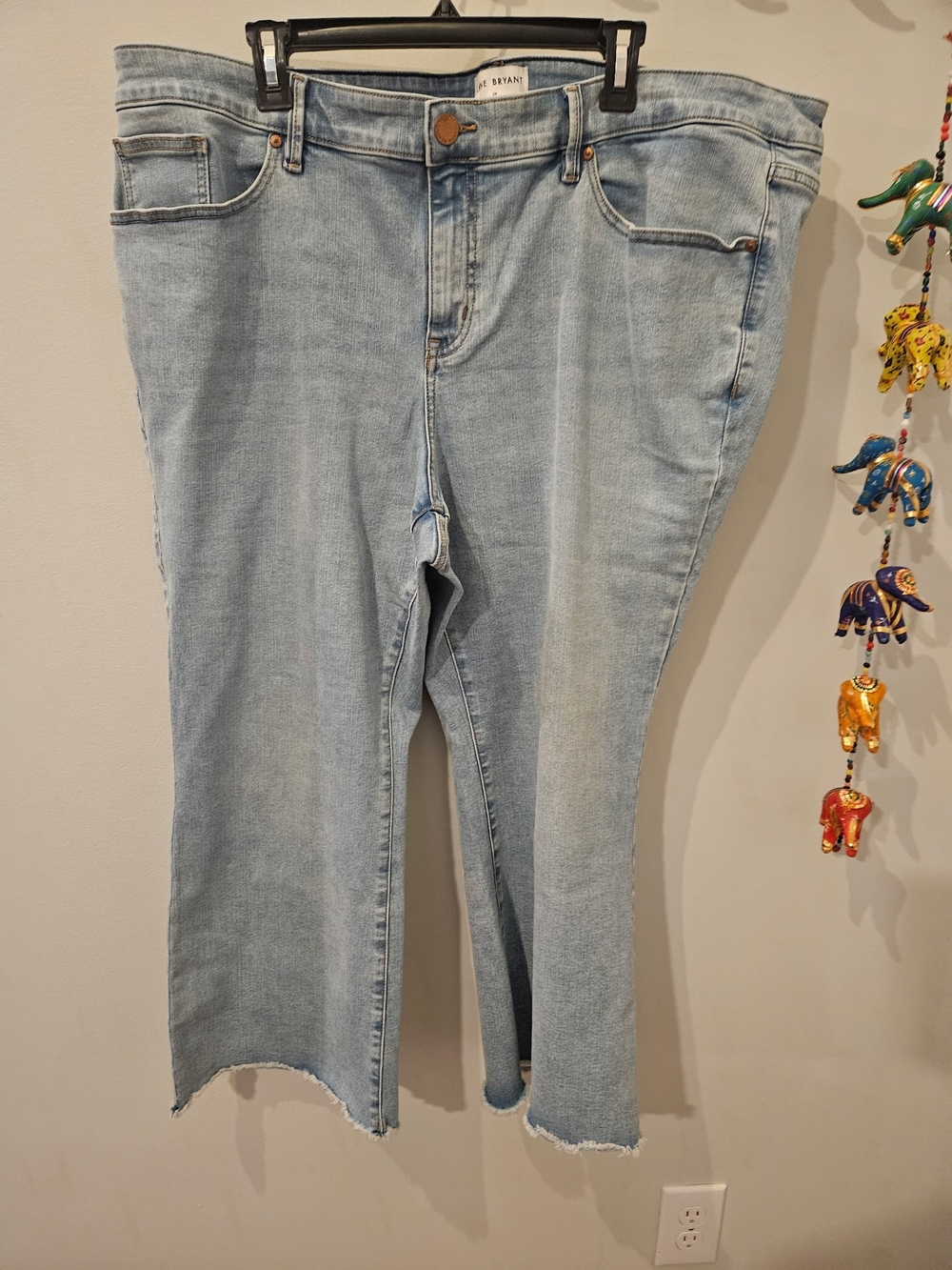 Lane Bryant Light Blue Cropped Ankle Jeans